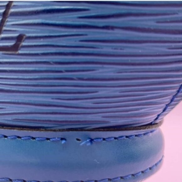 Louis Vuitton Epi Saint Jacques Toledo Blue Tote EUC - Picture 3 of 14